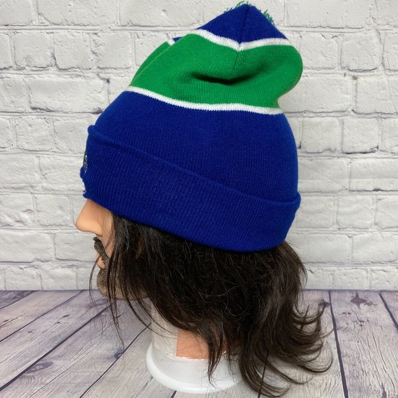 Vancouver Canucks Budweiser Beanie Hat Cap Blue Green Winter Toque Knit POM Top - Picture 2 of 6